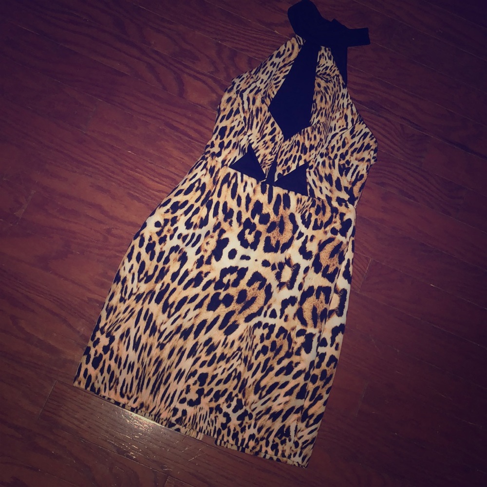 NEW W/TAGS Finders Keepers $196 dress